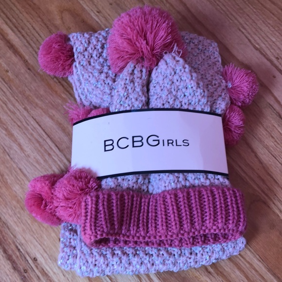 BCBGirls Other - NWT BCBG girls scarf and hat set